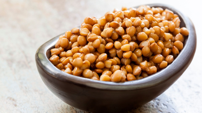Đậu lăng là 1 trong 5 loại thực phẩm nhiều sắt hơn cả thịt bò, tốt cho máu